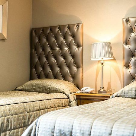 The Mews Hotel 웨이크필드 외부 사진